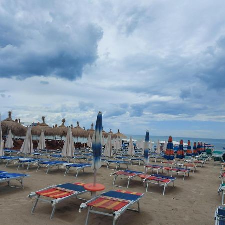 Bral Apartment 7 - Two-Bedroom With Seaview Δυρράχιο Εξωτερικό φωτογραφία